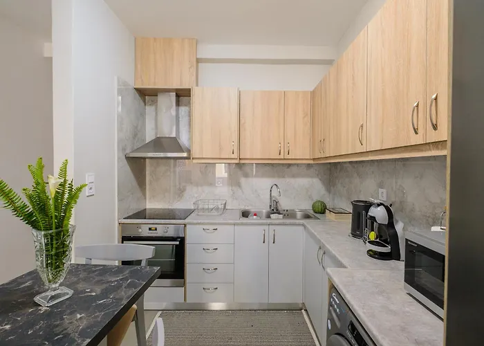 58 - 5' To Apartament *